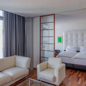 **** Hotel Innside By Melia Frankfurt Eurotheum Duitsland